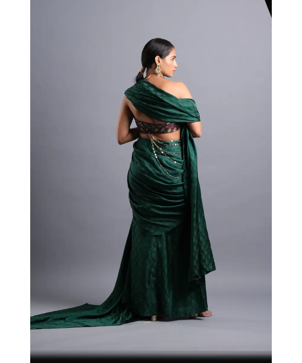 AASTHA SOOD - Emerald green Slit Jacquard silk draped Saree
